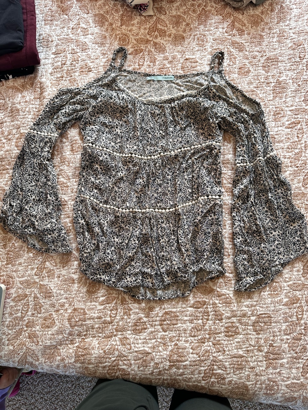 Maurices Black & White Floral Off-Shoulder Smocked Sweater